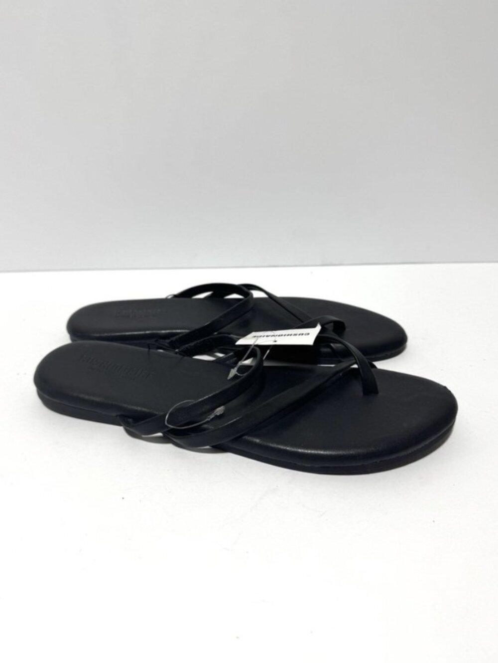 Cushionaire Women’s Celina Sandals Black Size 8.5 M